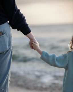 Dein inneres Kind abholen 🤝
Heute im YouTube Mitgliederbereich:
Seelische Entwicklungsphasen des Menschen - Orale Phase - Heilungswege - Video 9
https://youtu.be/ihoTIWK-lxs