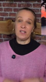 Das coole am Christentum im Unterschied zur persönlickeits Entwicklungs szene ✝️

Wenn du mehr sehen möchtest: auf Ursulas YouTube Kanal gibt es das komplette Video